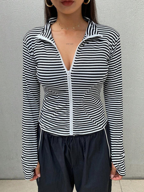 Women's Zipper Closure Slim Fit Jacket