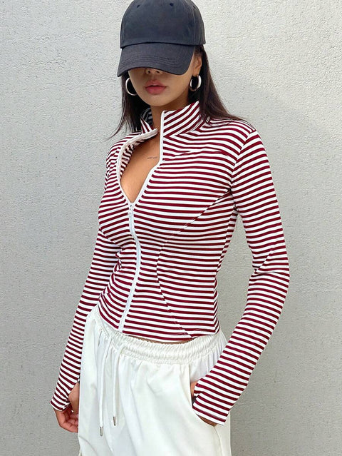 Women's Zipper Closure Slim Fit Jacket