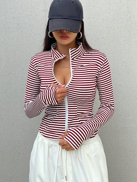 Women's Zipper Closure Slim Fit Jacket