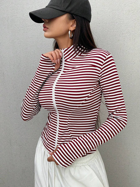 Women's Zipper Closure Slim Fit Jacket