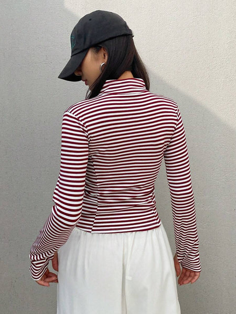 Women's Zipper Closure Slim Fit Jacket